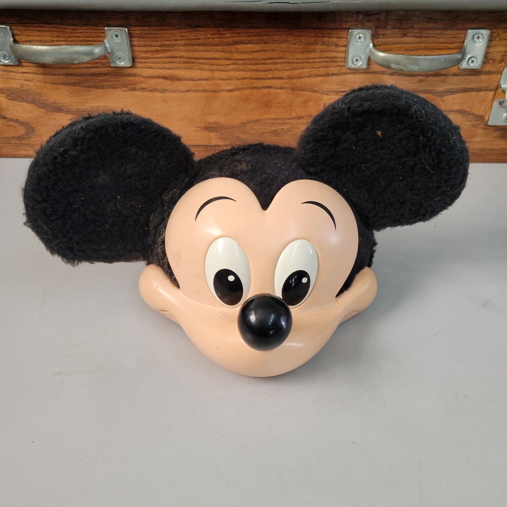 Vintage Disney Mickey Mouse Character Fashions Snap Back Mesh‎ Trucker Hat Cap